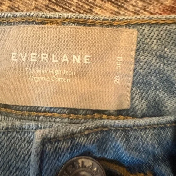 Everlane Women's Straight Leg Jeans in Light Blue - Picture 4 of 8